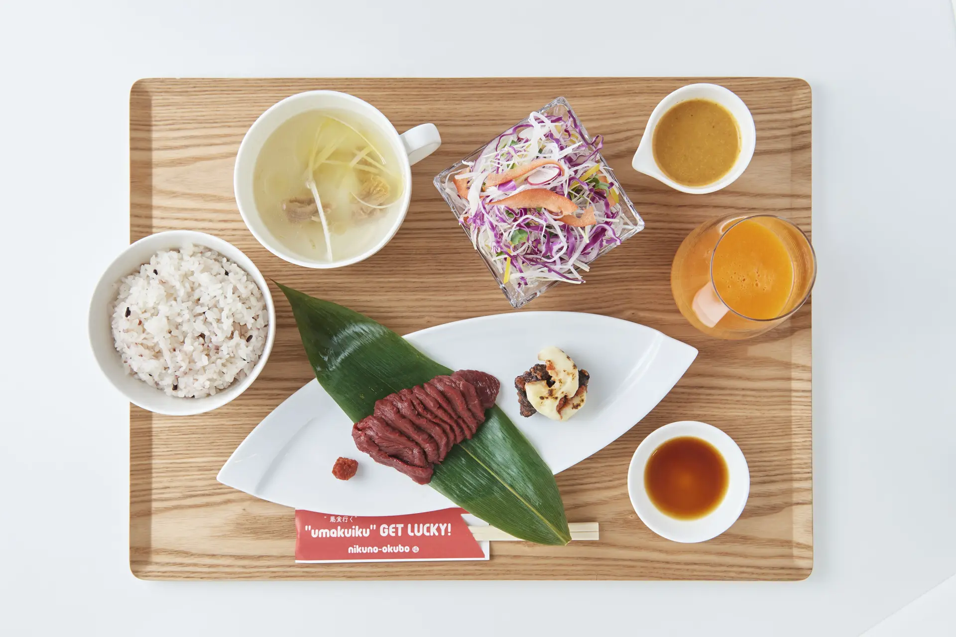 定番人気の「会津ブランド馬刺しランチ」