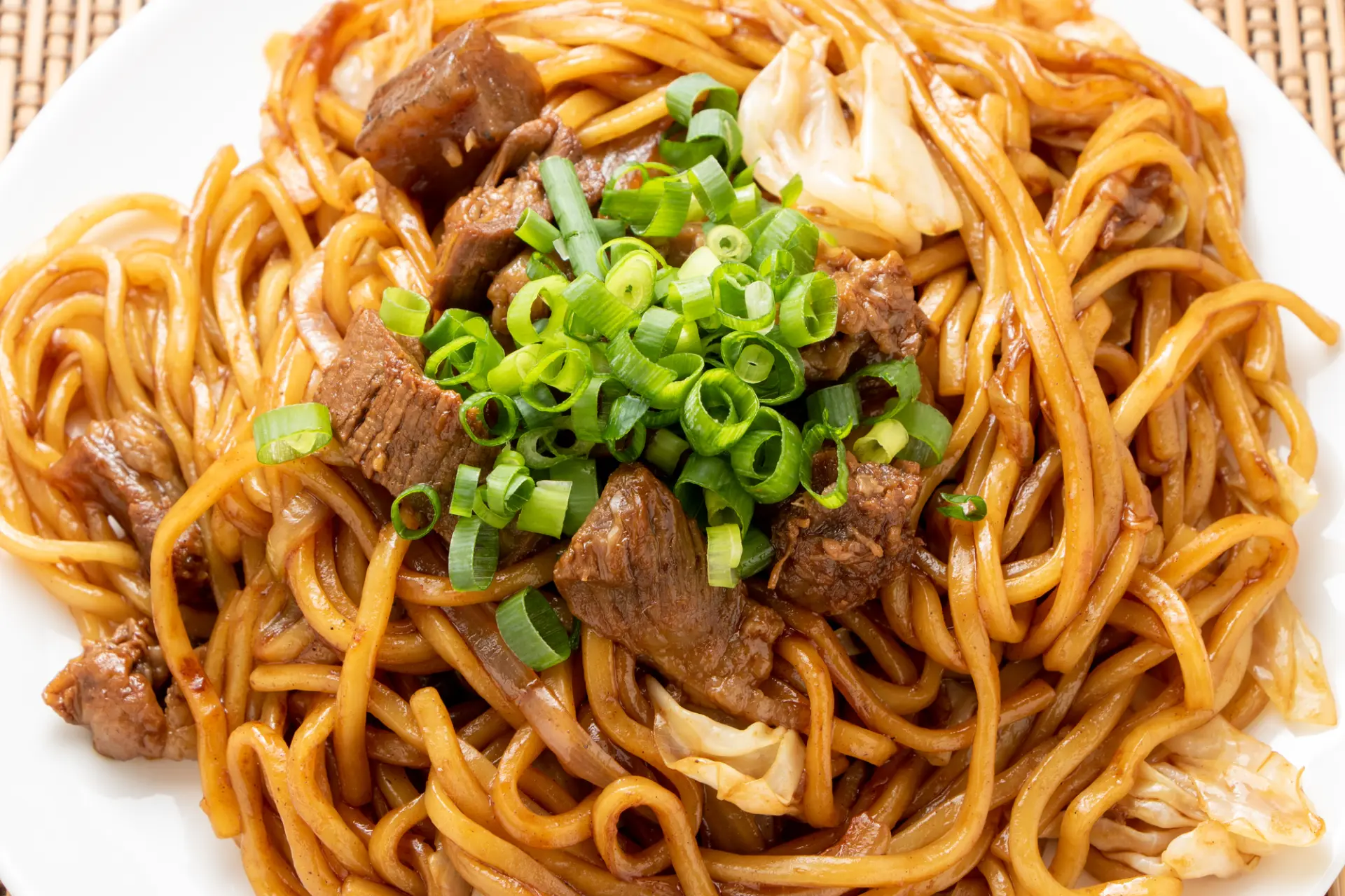 焼きそば専門店ならではの味わいを楽しめるぼっかけ焼そば(※写真はイメージです。)