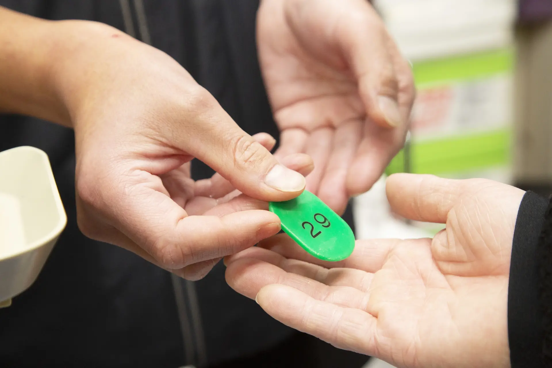 如需加工會發放號碼牌