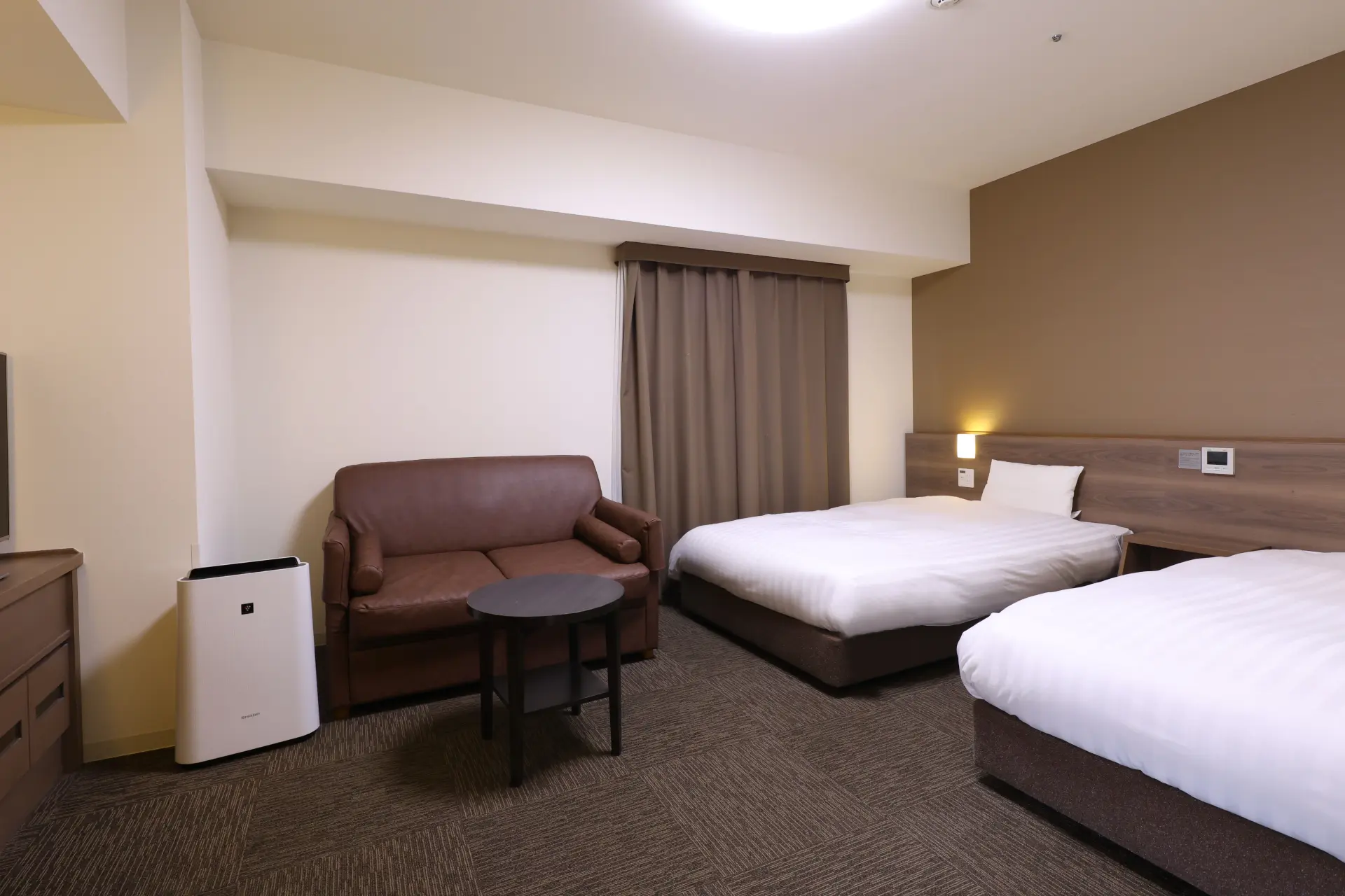 全米ホテルシェアNo.1のサータ社のベッドを採用した客室はタイプも多彩