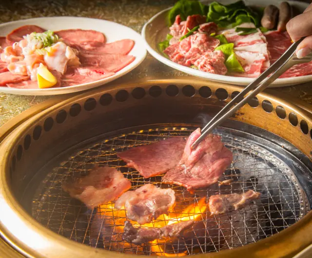 知ればさらに深く楽しめる！日本の焼肉完全攻略ガイド