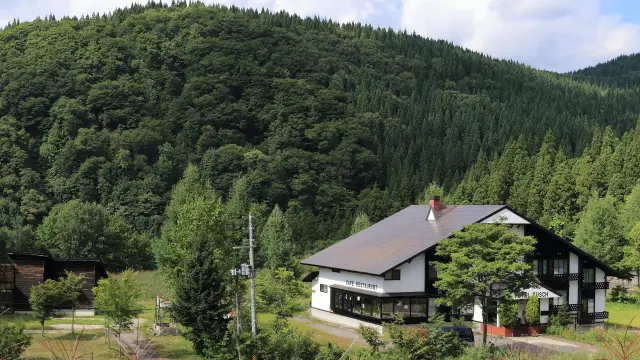 「森吉山」山麓の小さなリゾートホテル