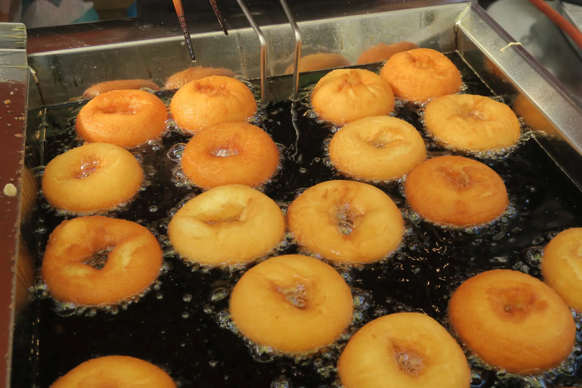 Freshly fried soy milk donuts (photo is for illustrative purposes)