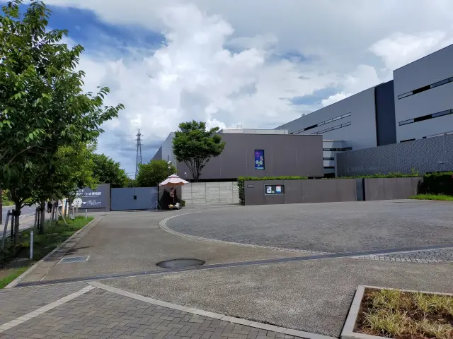 日本の貨幣づくりの歴史や製造工程を紹介する博物館