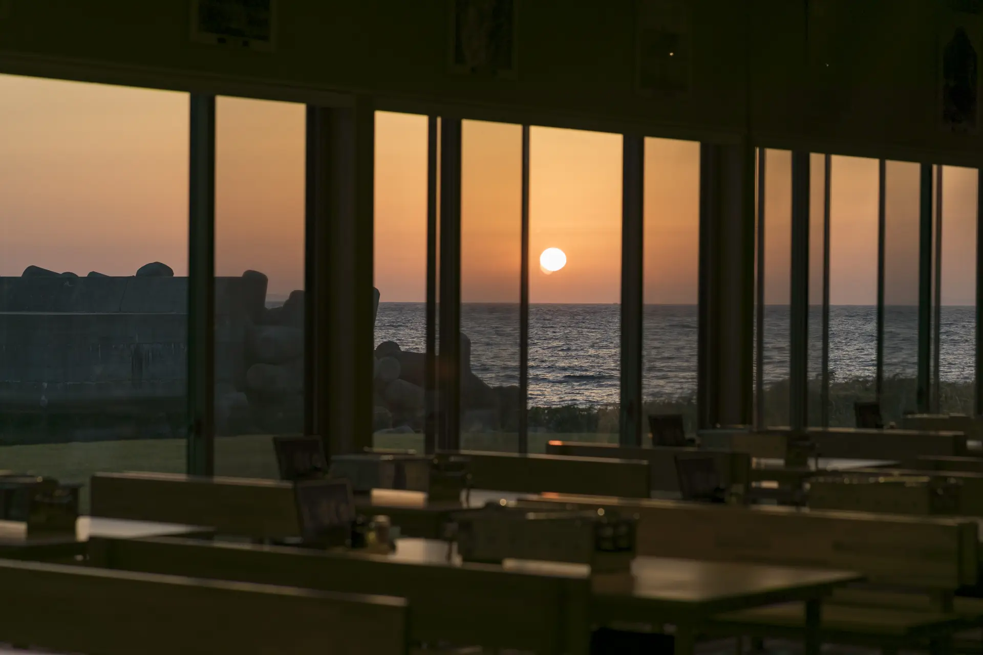 夕陽を眺めながら味わう特別なひととき