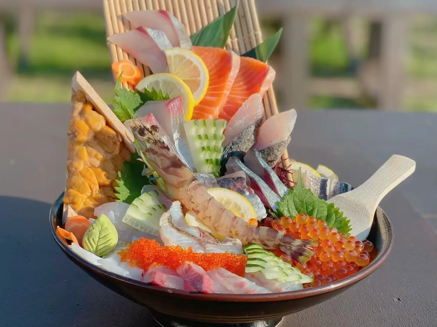 宝石箱のような豪華絢爛な盛り付け