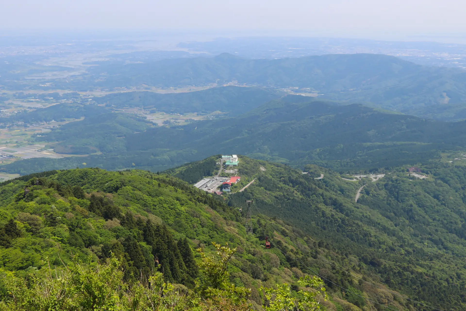 標高877mの女体山山頂付近からの眺望