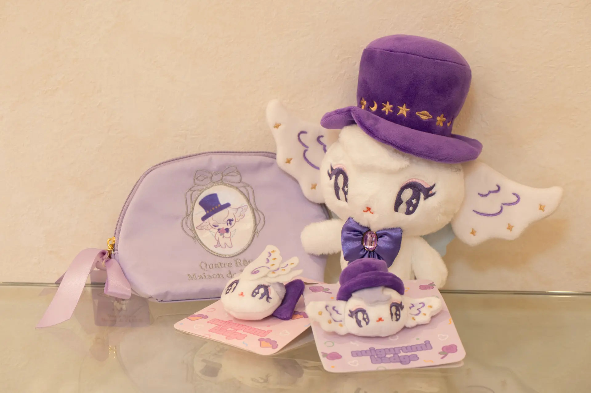 สินค้าที่ระลึกของ "Rêvie" และ "Nemu"