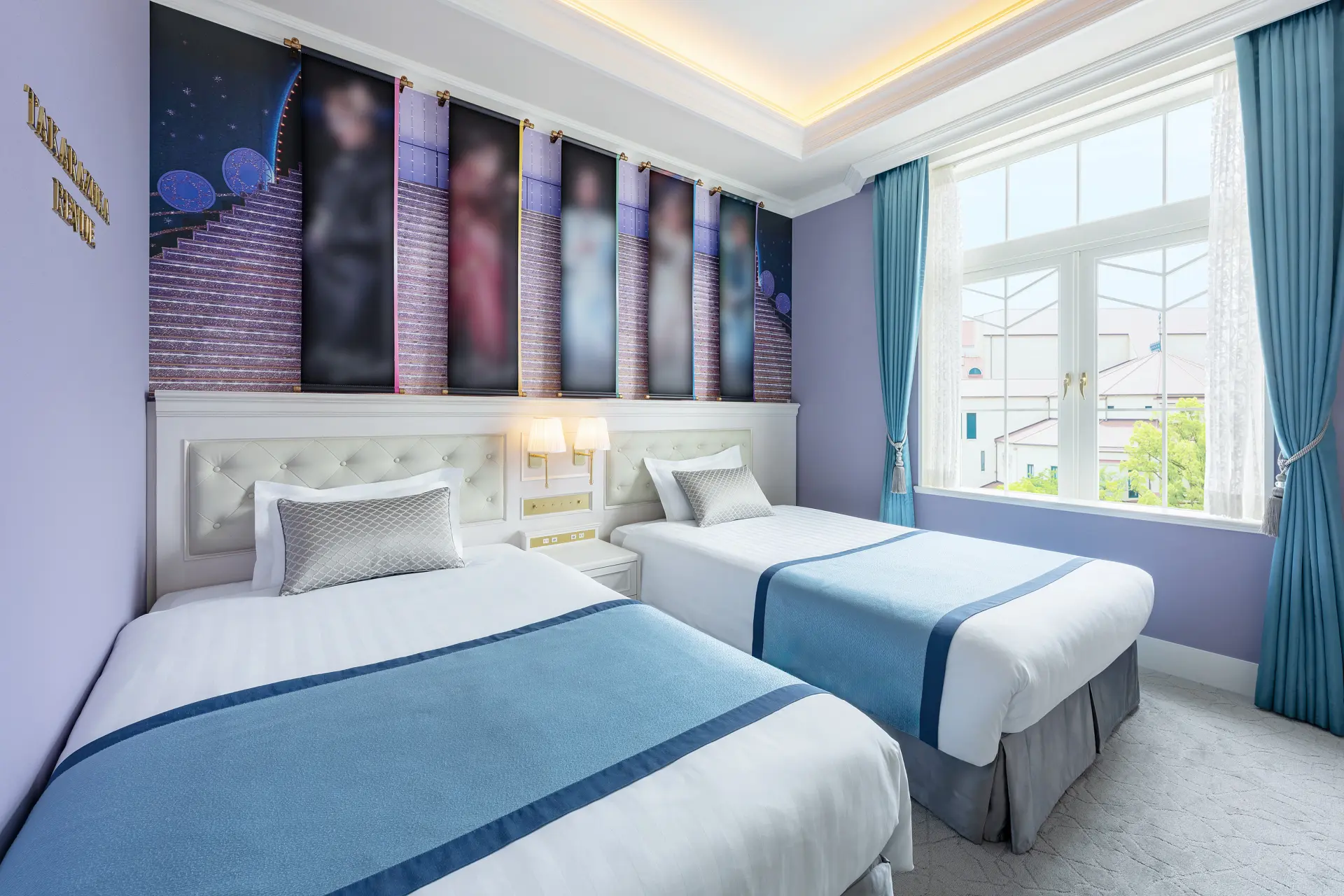 Moderate Twin Revue Room