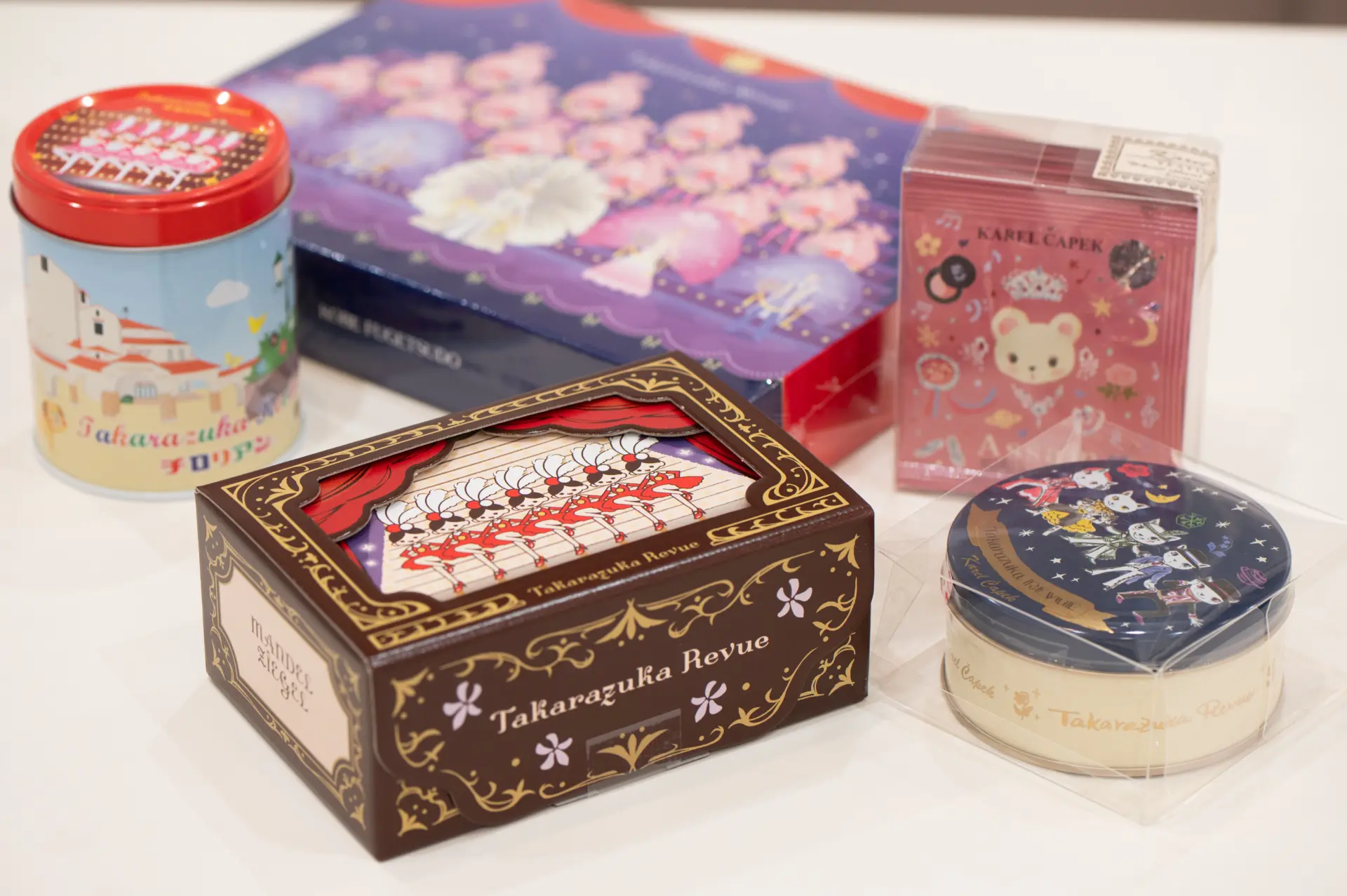 ขนมที่หาซื้อได้จากที่นี่ที่เดียวเท่านั้น