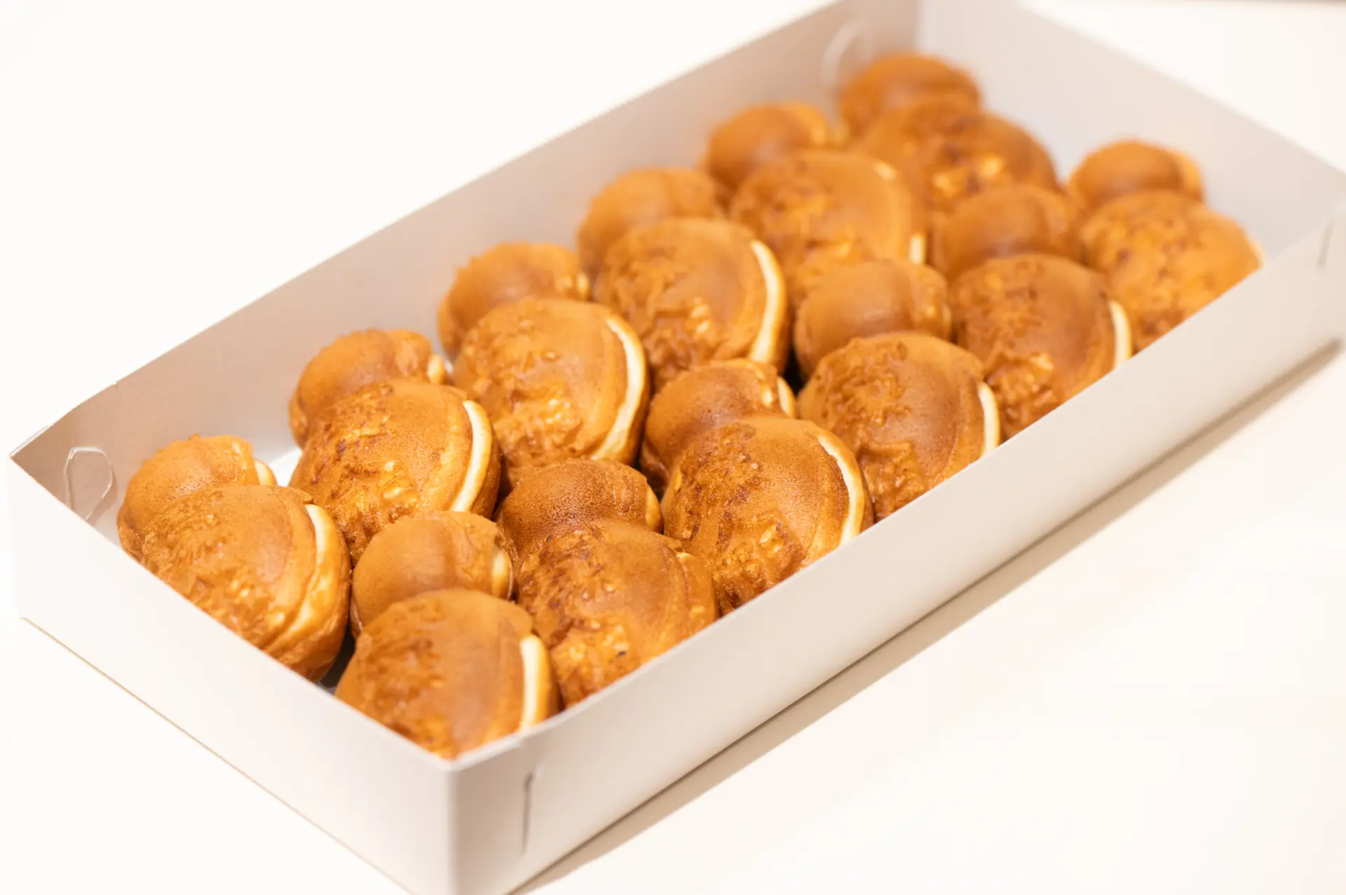 ทาการะซึกะ นิงเกียวยากิ (12 ชิ้น) ราคา 1,000 เยน