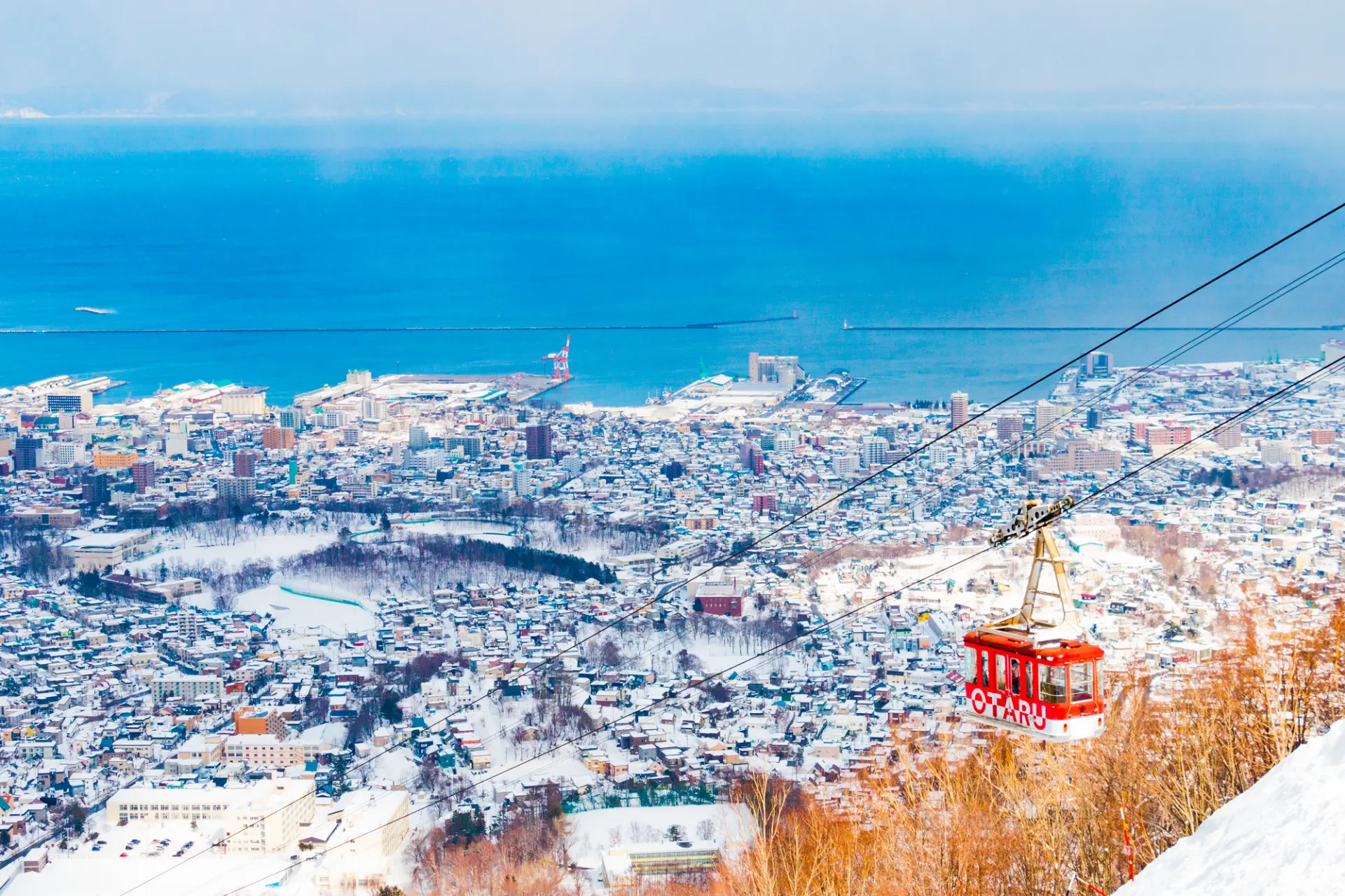 กระเช้าเท็งงุยามะกับทิวทัศน์เมืองโอตารุ