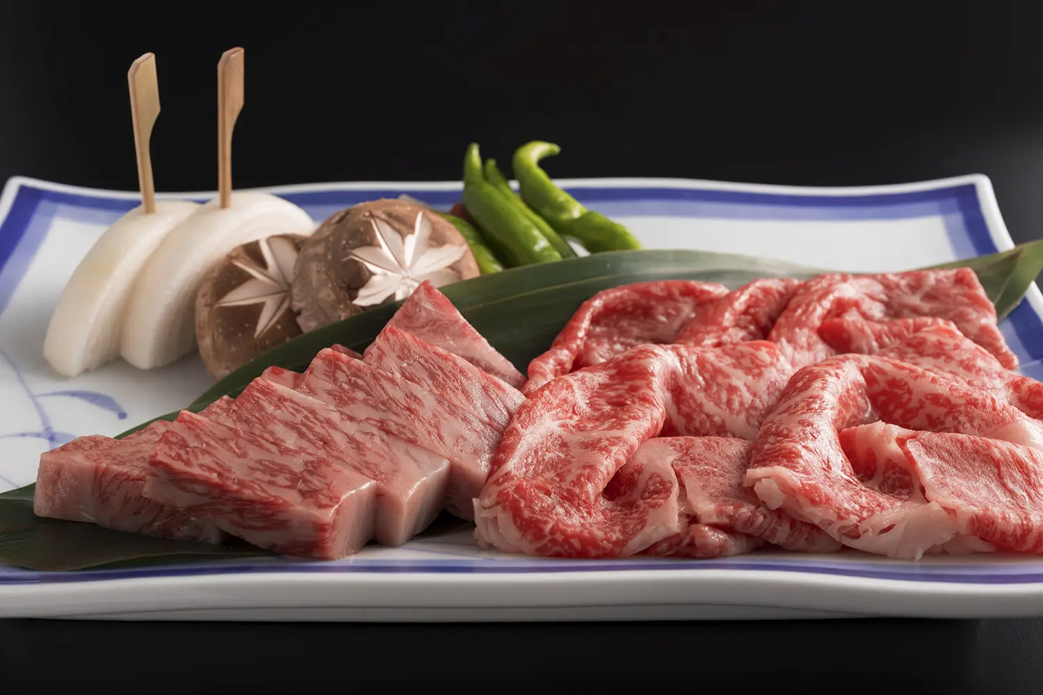 近江牛を余すことなく堪能できる名物・石焼きコース