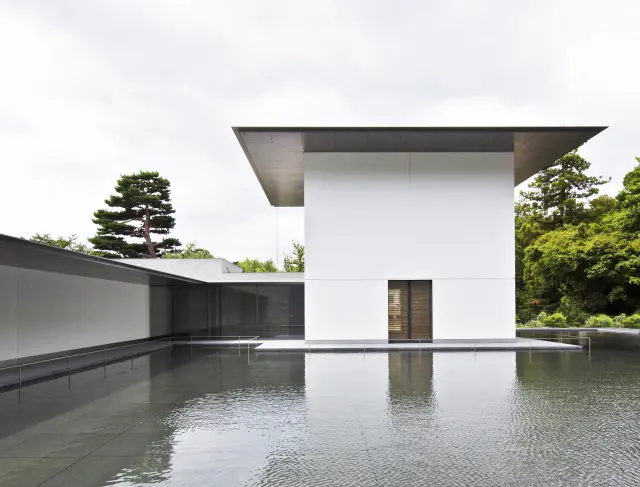 「思想空間」與「水鏡之庭」