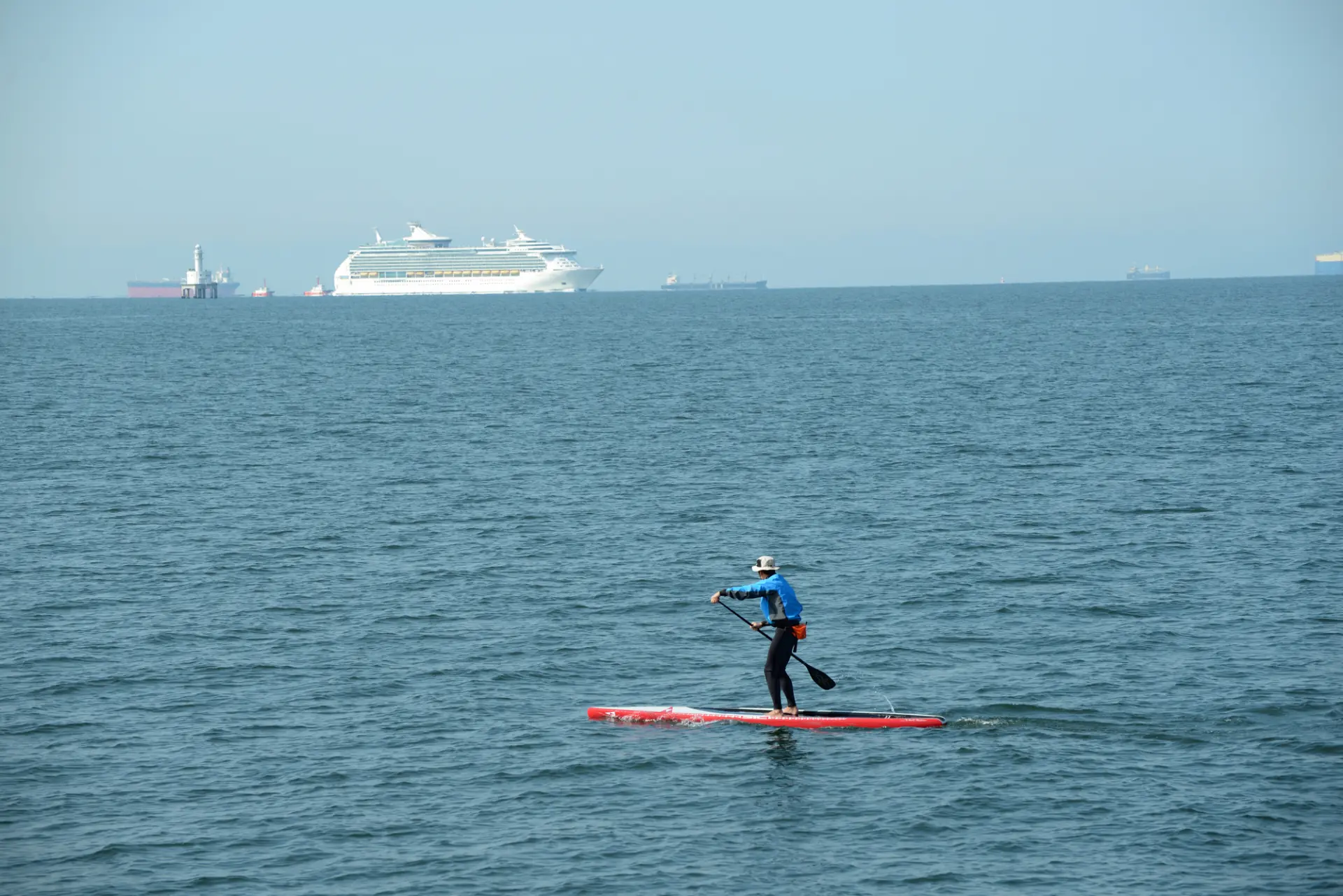 名古屋港ではSUPなどのウォーターアクティビティも楽しめる