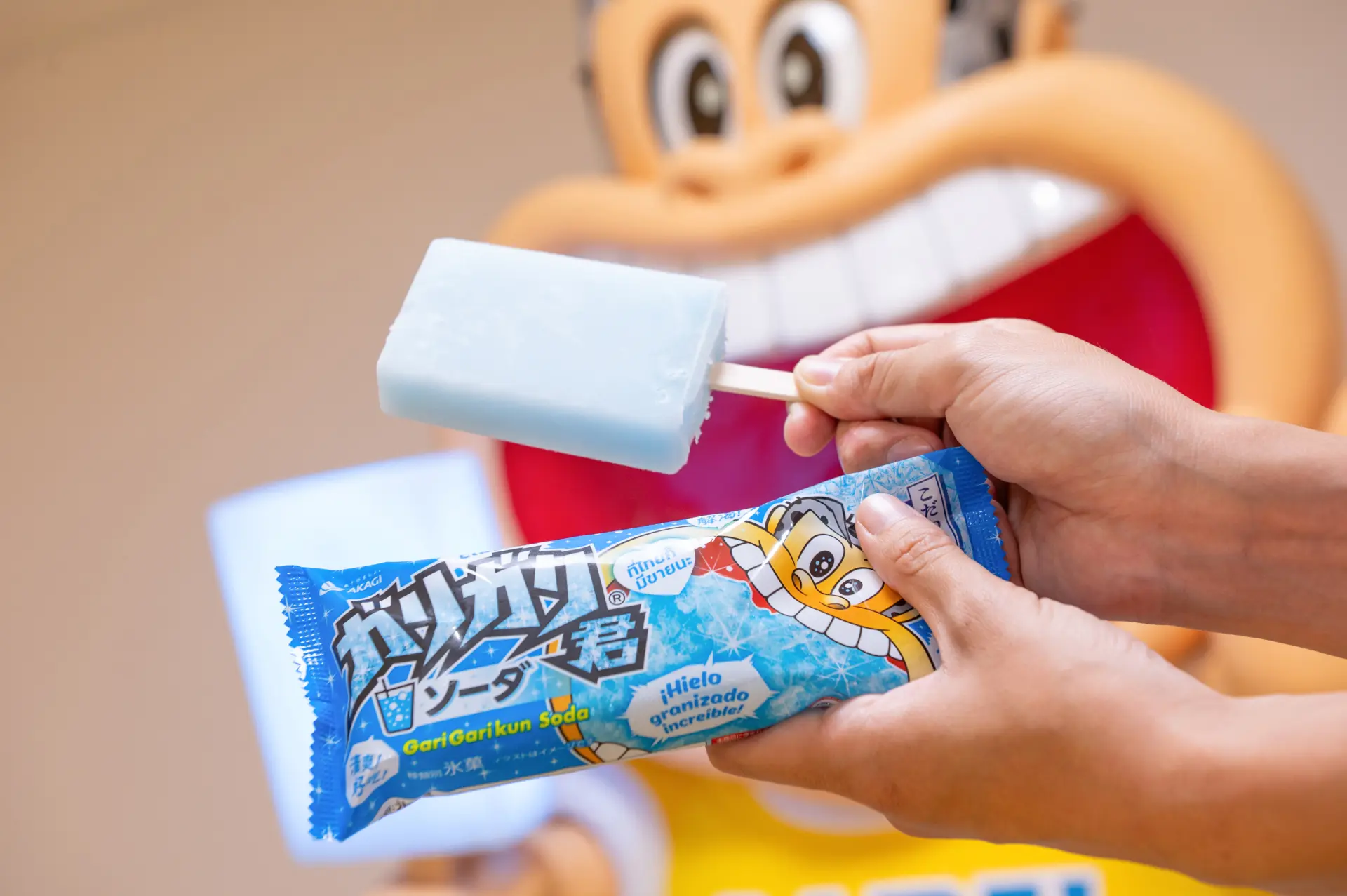 印有英文、中文等6種語言的包裝也值得留意