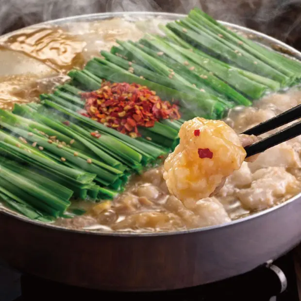 浓郁味噌汤底让人食欲大开