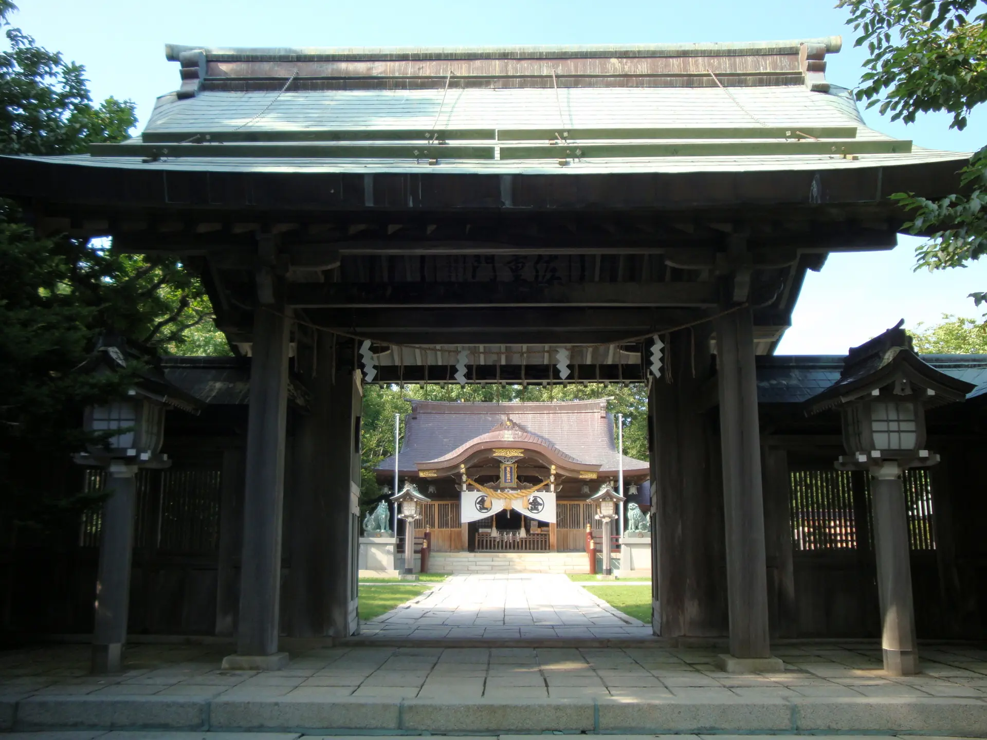 北海道三大祭りの一つに数えられる「金刀比羅神社例大祭」の舞台。