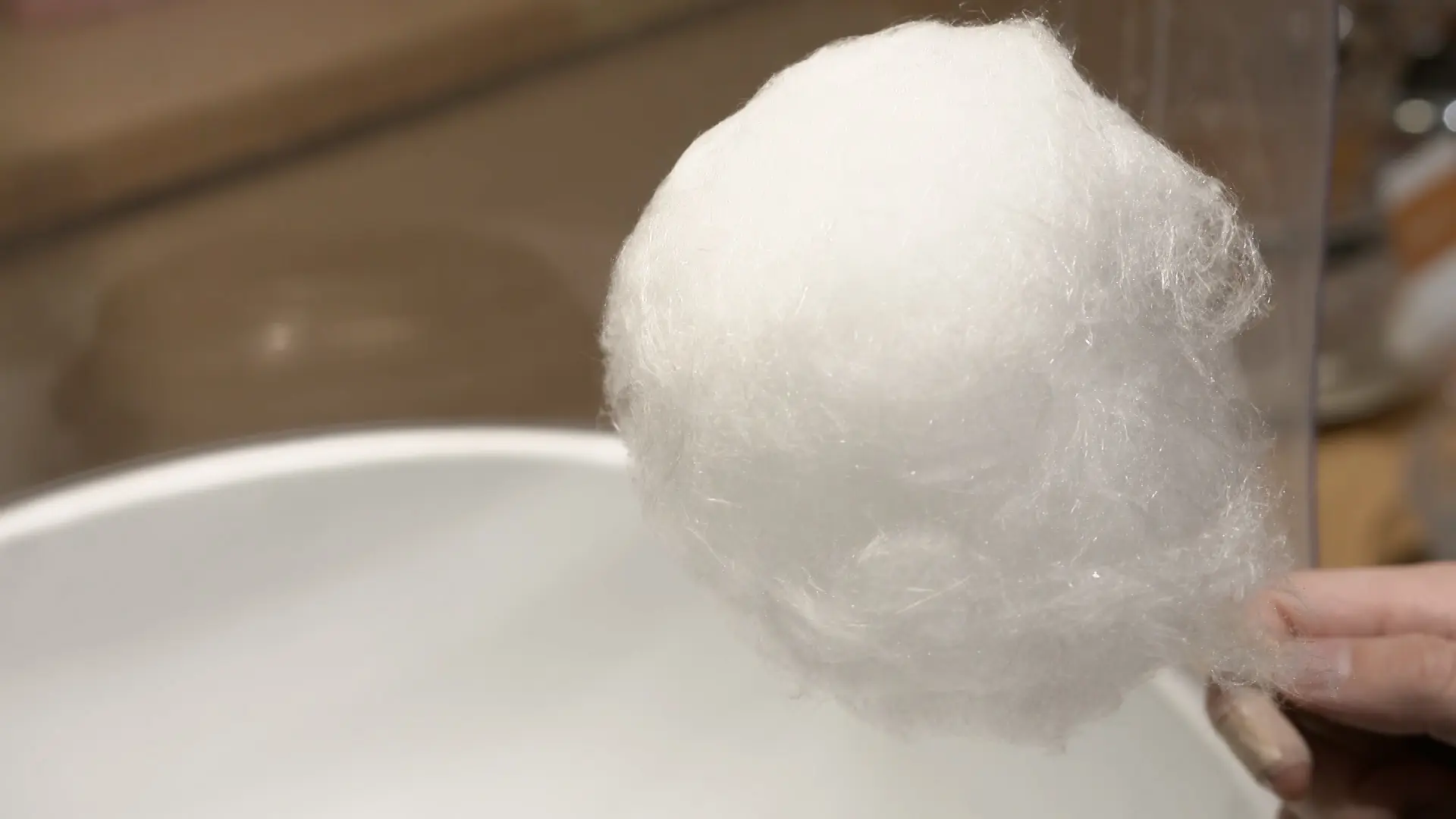 ふわふわの「わたあめ」づくり体験も