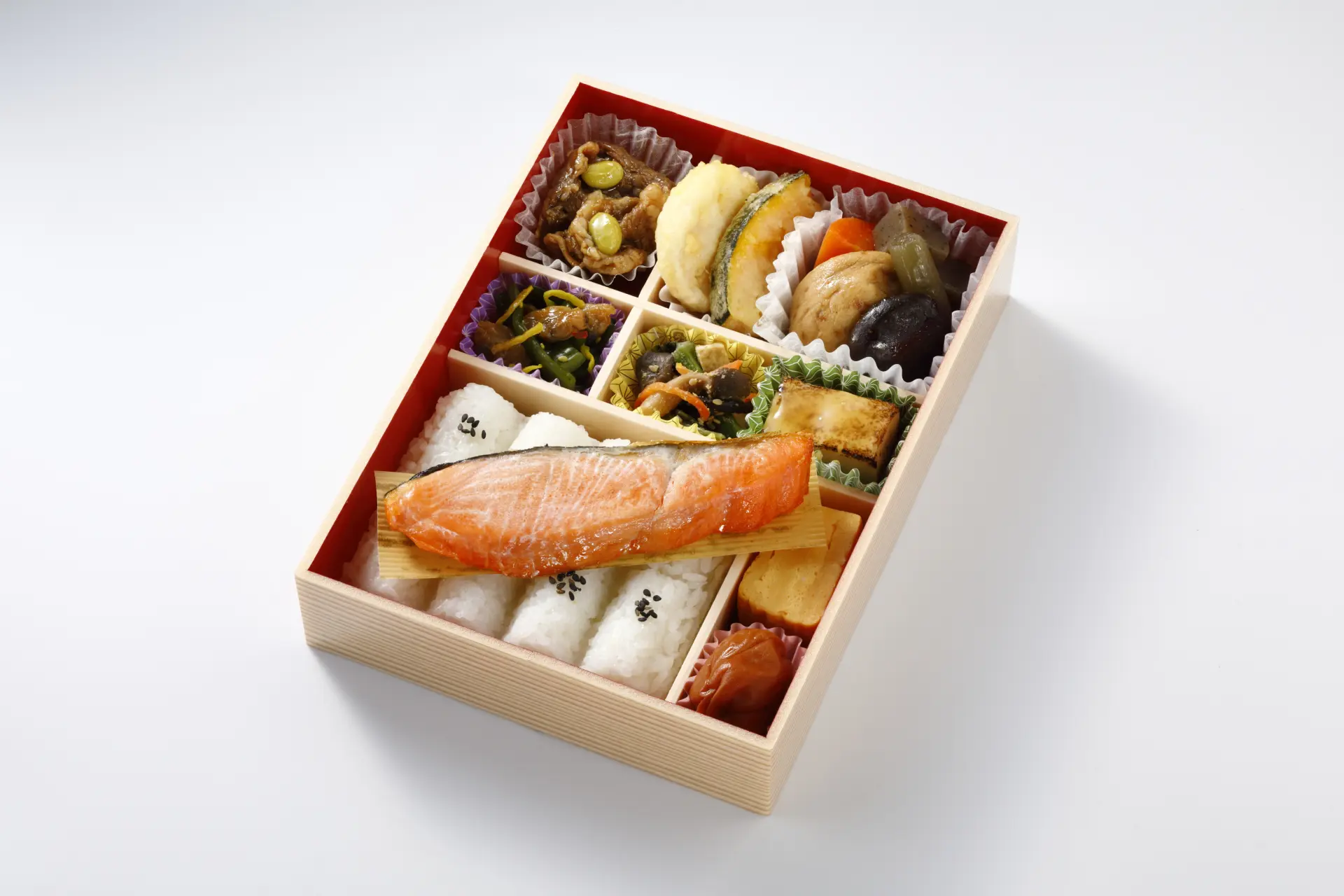 Also served with items such as komatsuna dressed with sesame and tofu in thickened sauce
