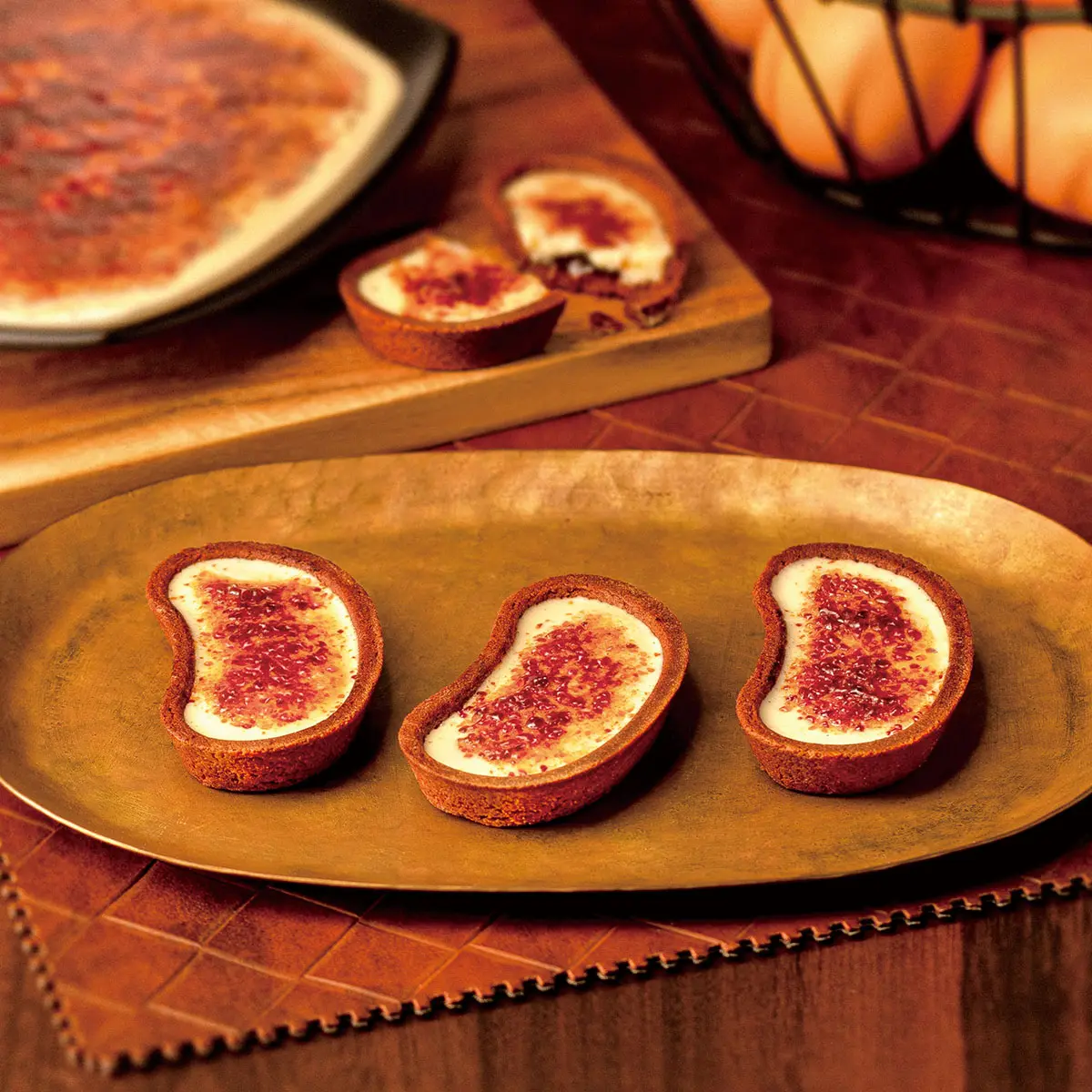 The addictive crispness of the brulee surface