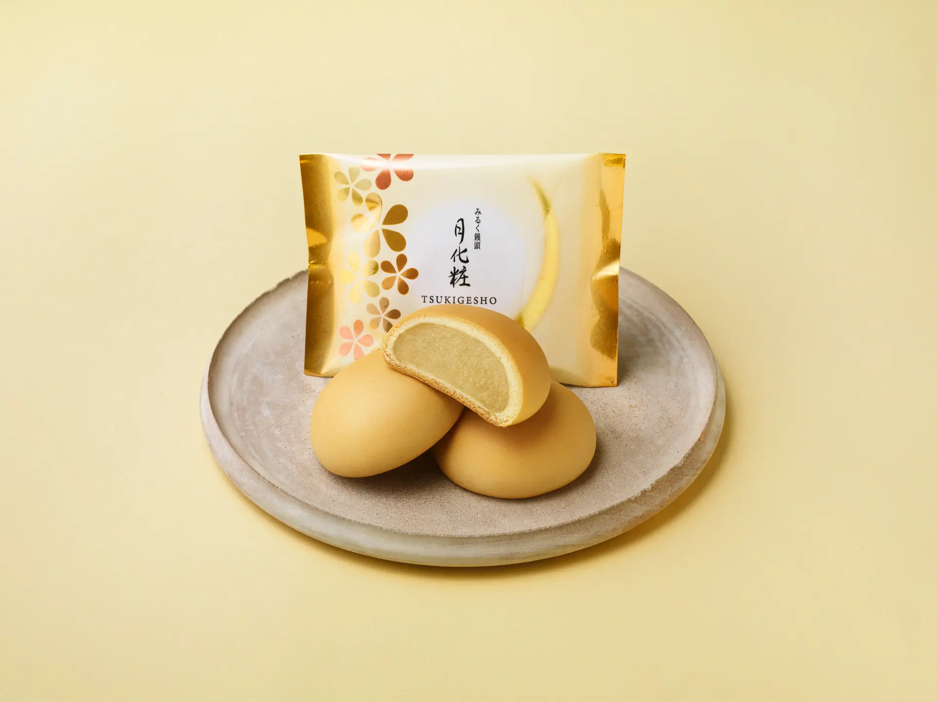 White bean paste with a rich milky flavor
