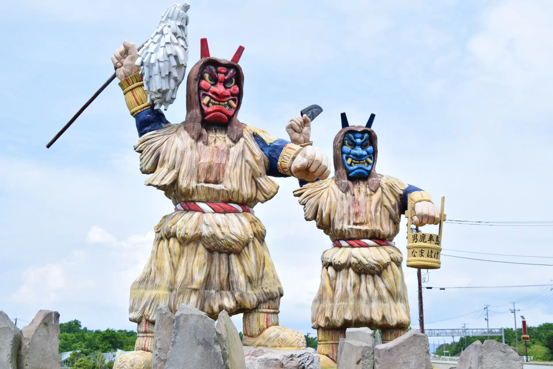 男鹿半島にはユネスコ無形文化遺産にも登録された「男鹿のナマハゲ」にまつわるスポットも多い