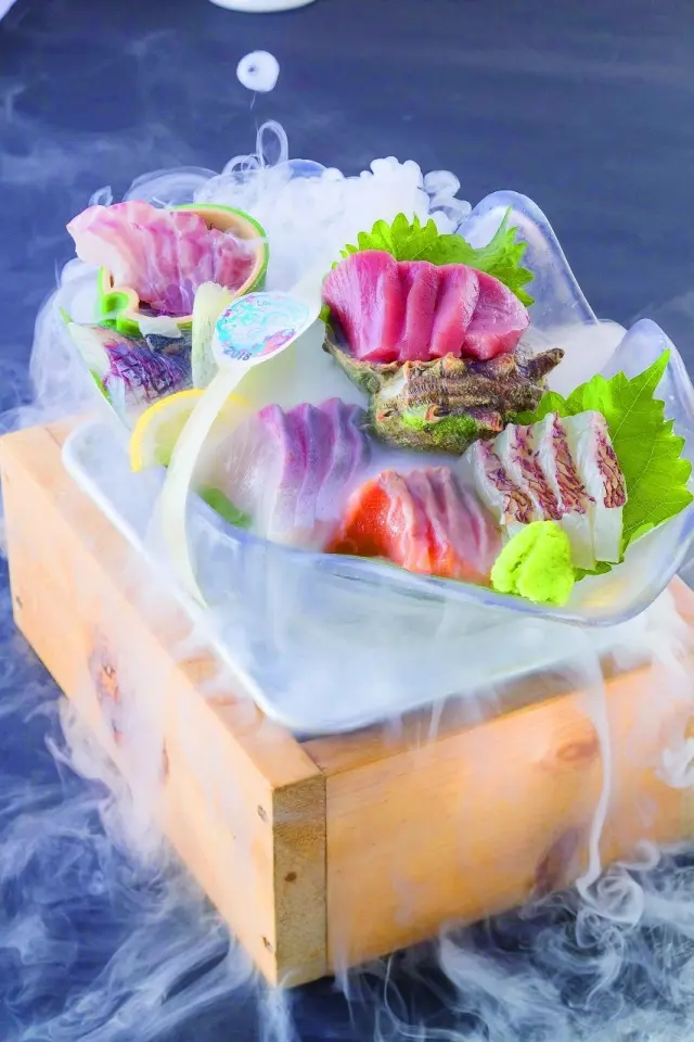 海風土の名物「海の玉手箱」