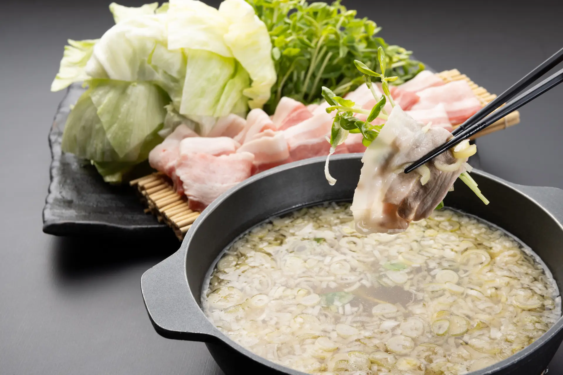 Mizore Tsuyu Shabu-Nabe Made with Domestic Branded Pork, enjoyed with a refreshing flavor