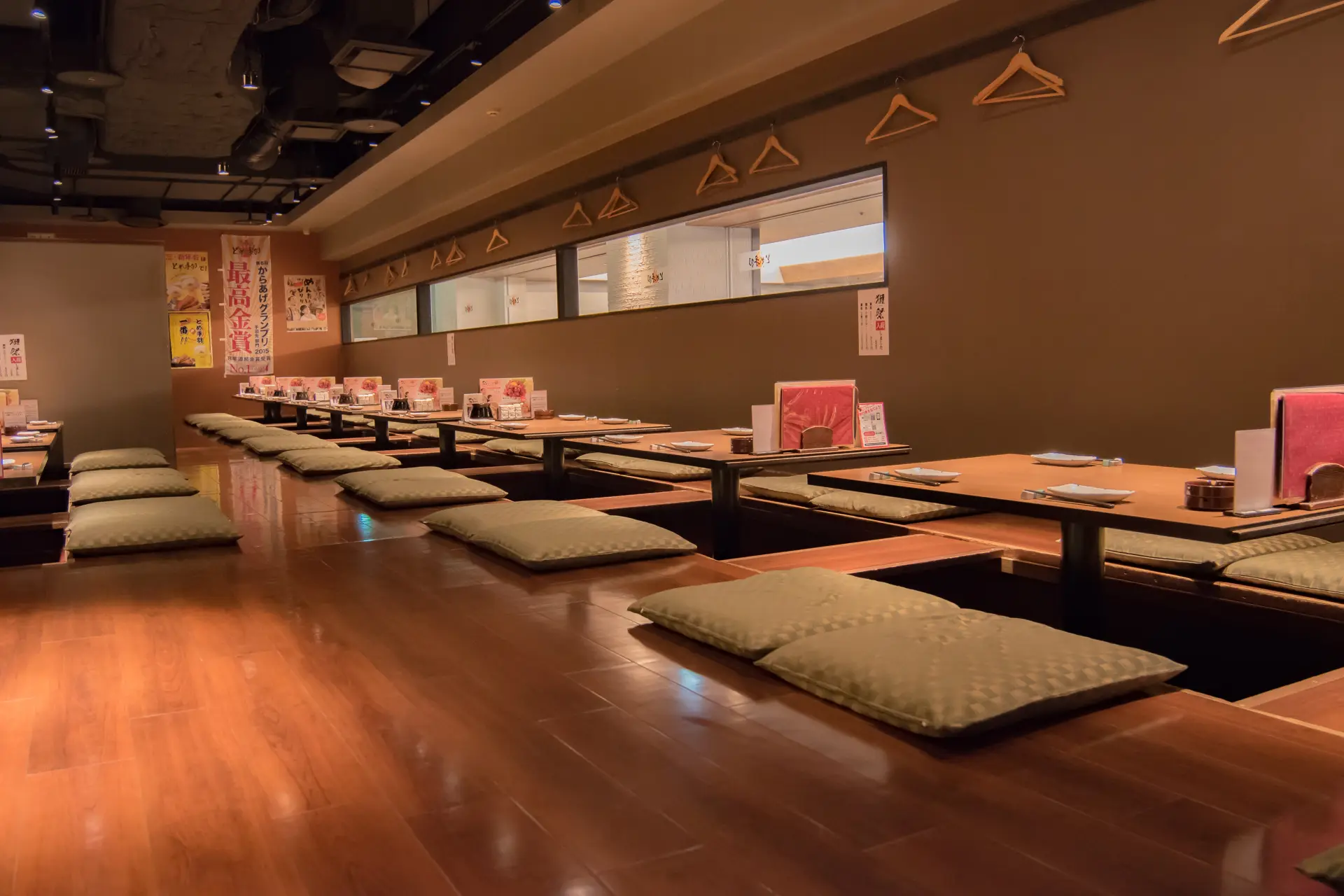 The spacious interior of Kyushu Meibutsu Tometeba Hakatachikushiguchi Store