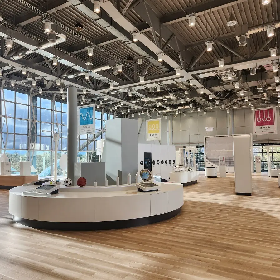 体験型展示が多数設置される「科学の探求」エリア