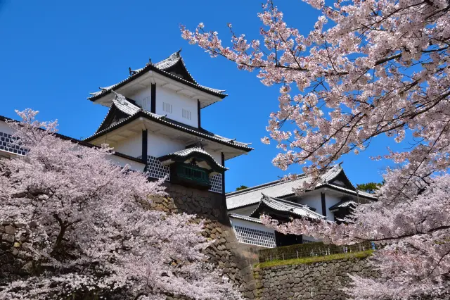 金沢城
