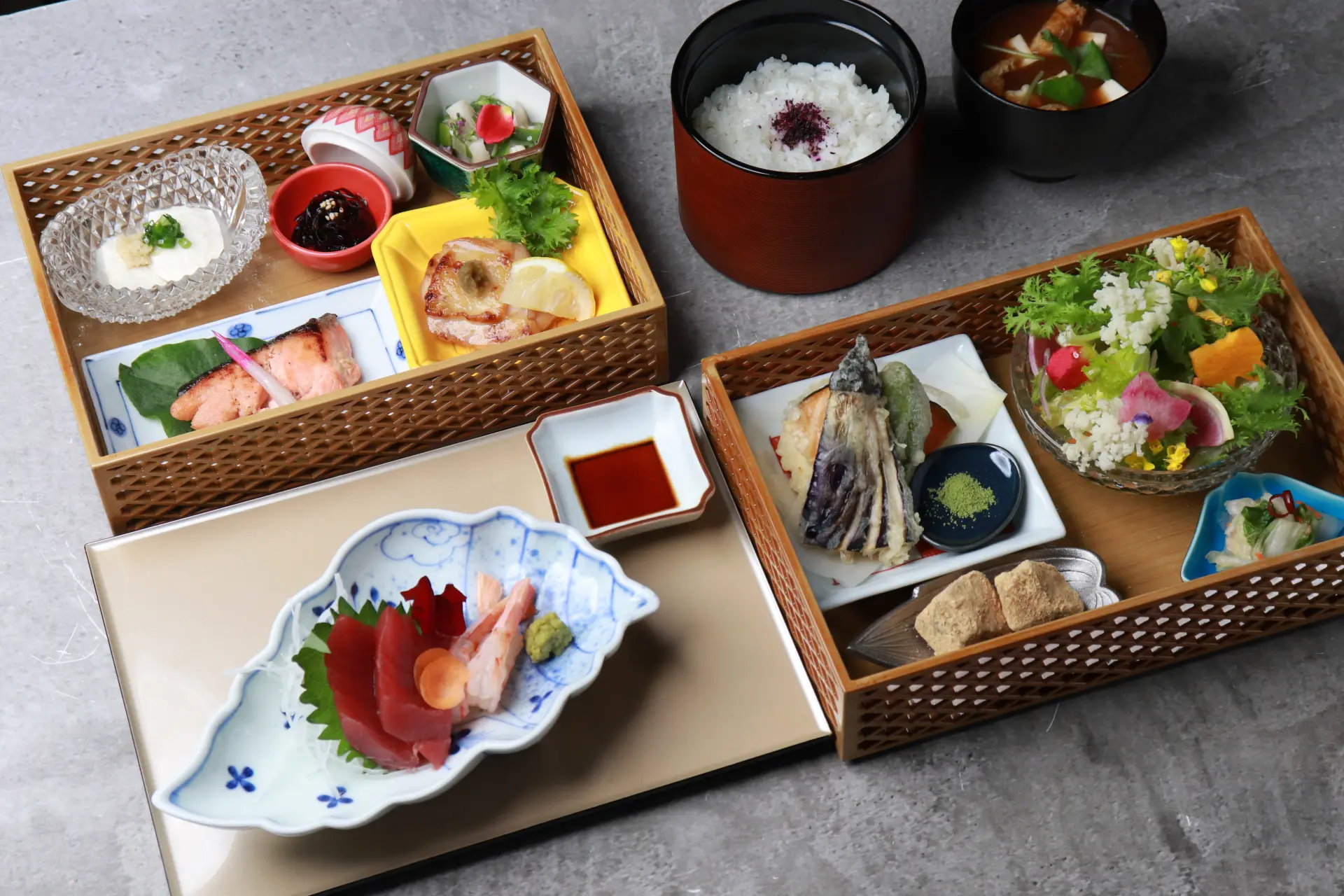 HANA・BIYORI Gozen, made with seasonal ingredients