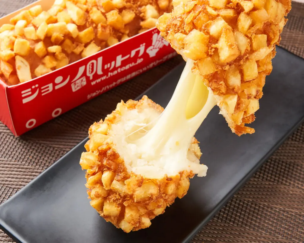 とろ〜り伸びるチーズがやみつきに