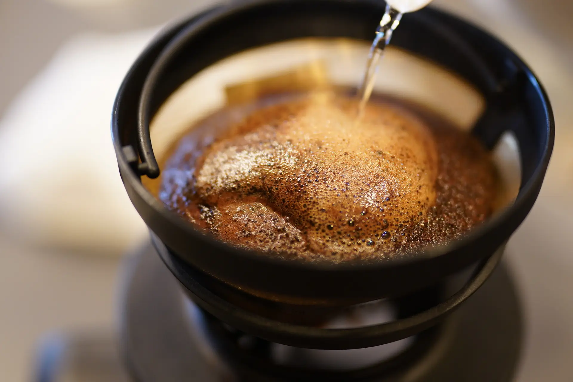 こだわりの豆を使ったスペシャルティコーヒーを楽しめる「IRON COFFEE」(写真はイメージです)