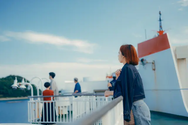 More women are using ferries for solo trips.