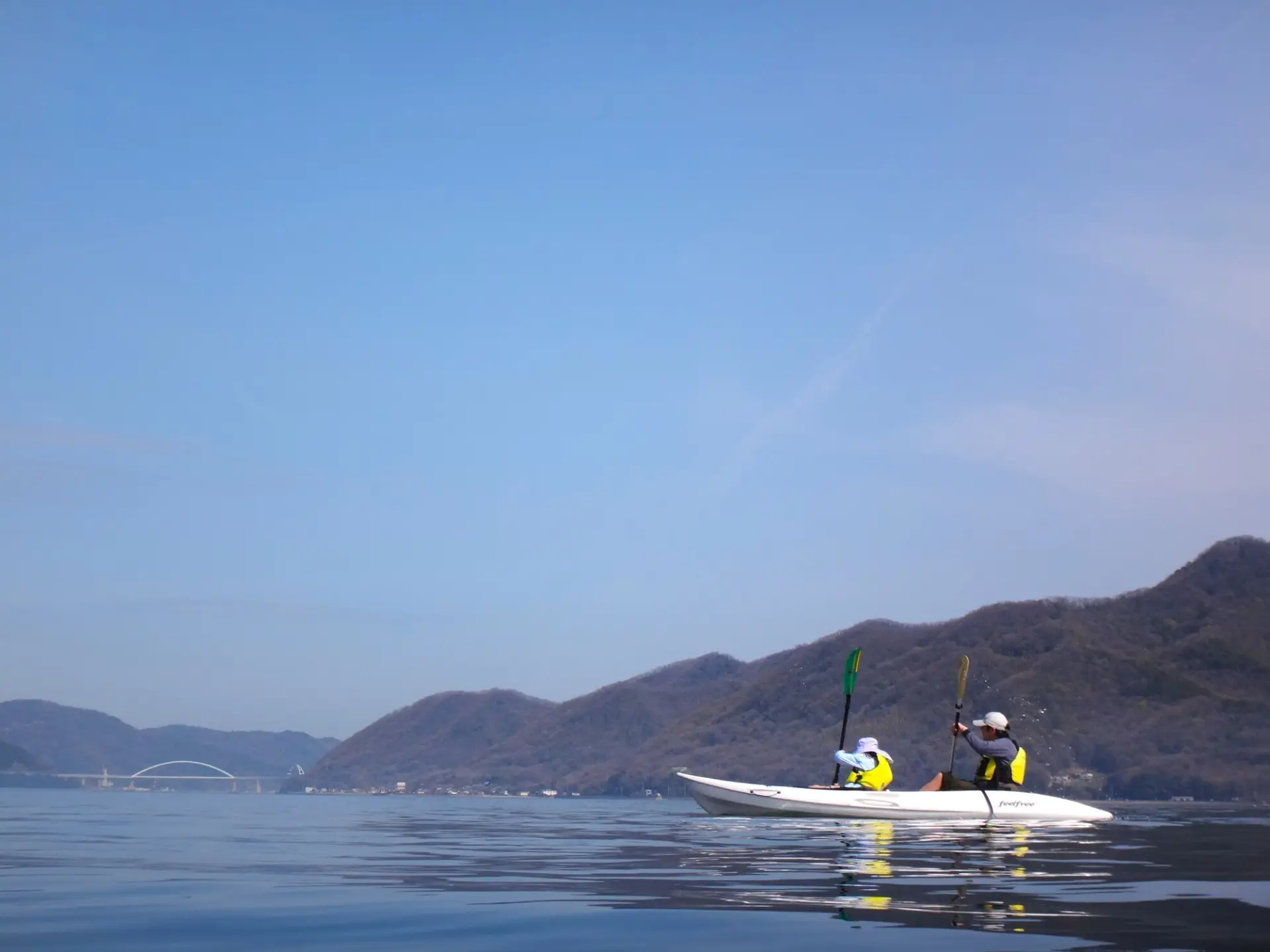 瀬戸内海の穏やかな海で楽しむカヤック体験