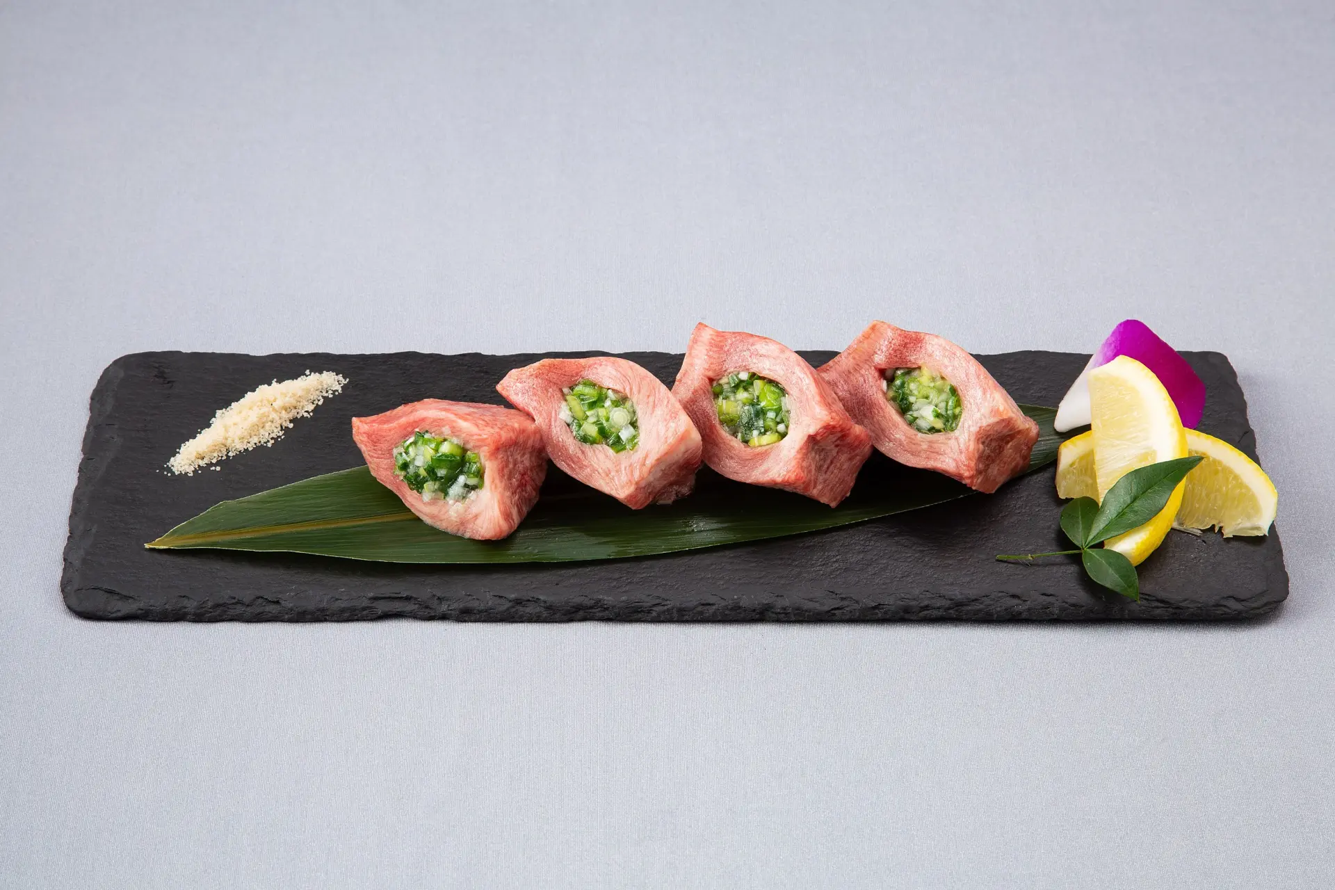 名物「並じゃないネギタン」は数量限定