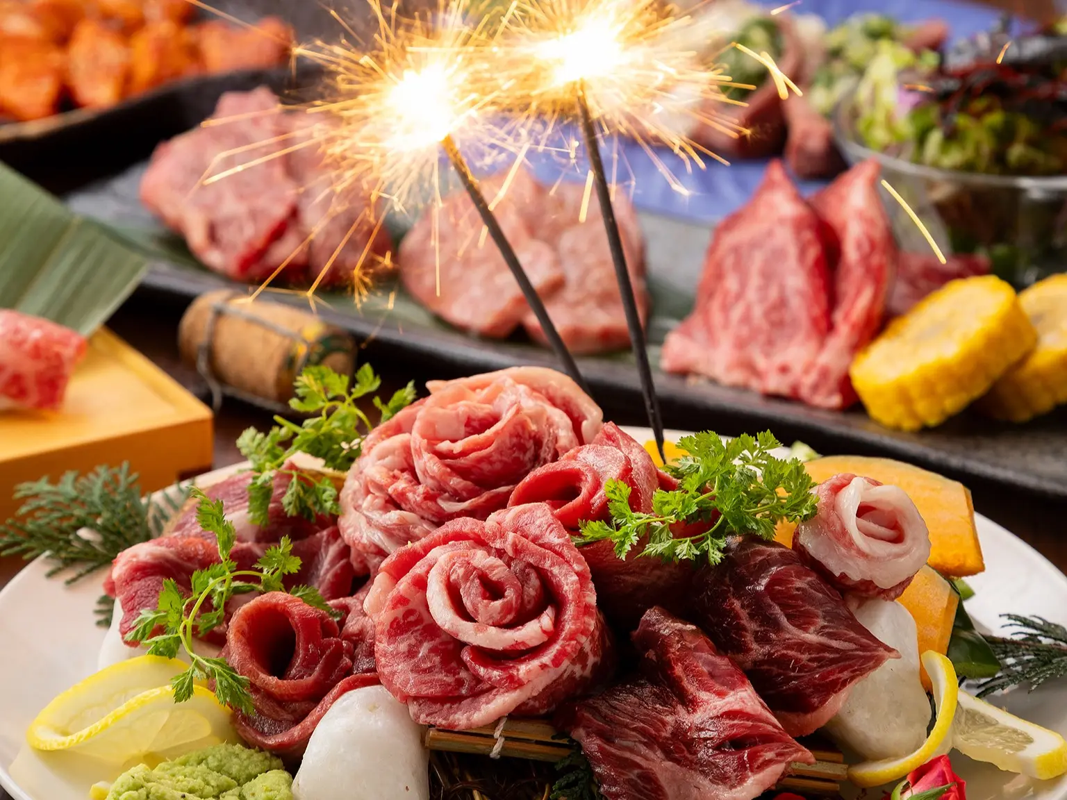 記念日には肉ケーキの用意もできる(予約制)