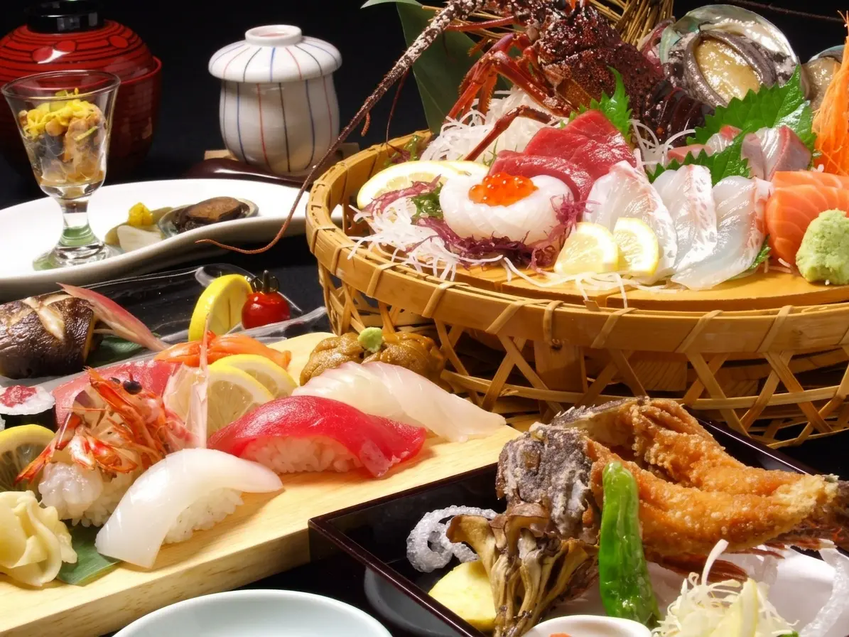 品嚐福岡正統壽司就到「築地壽司鮮」!主打長濱魚市場直送鮮魚與黑鮪魚
