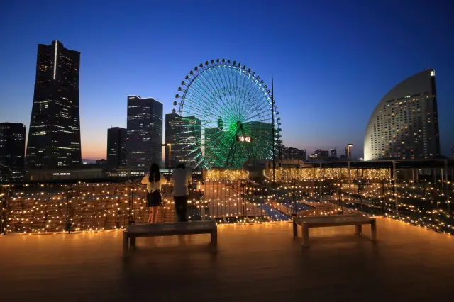 【神奈川県の人気デートスポット17選】港町の夜景から箱根の温泉まで、二人で巡る特別な休日