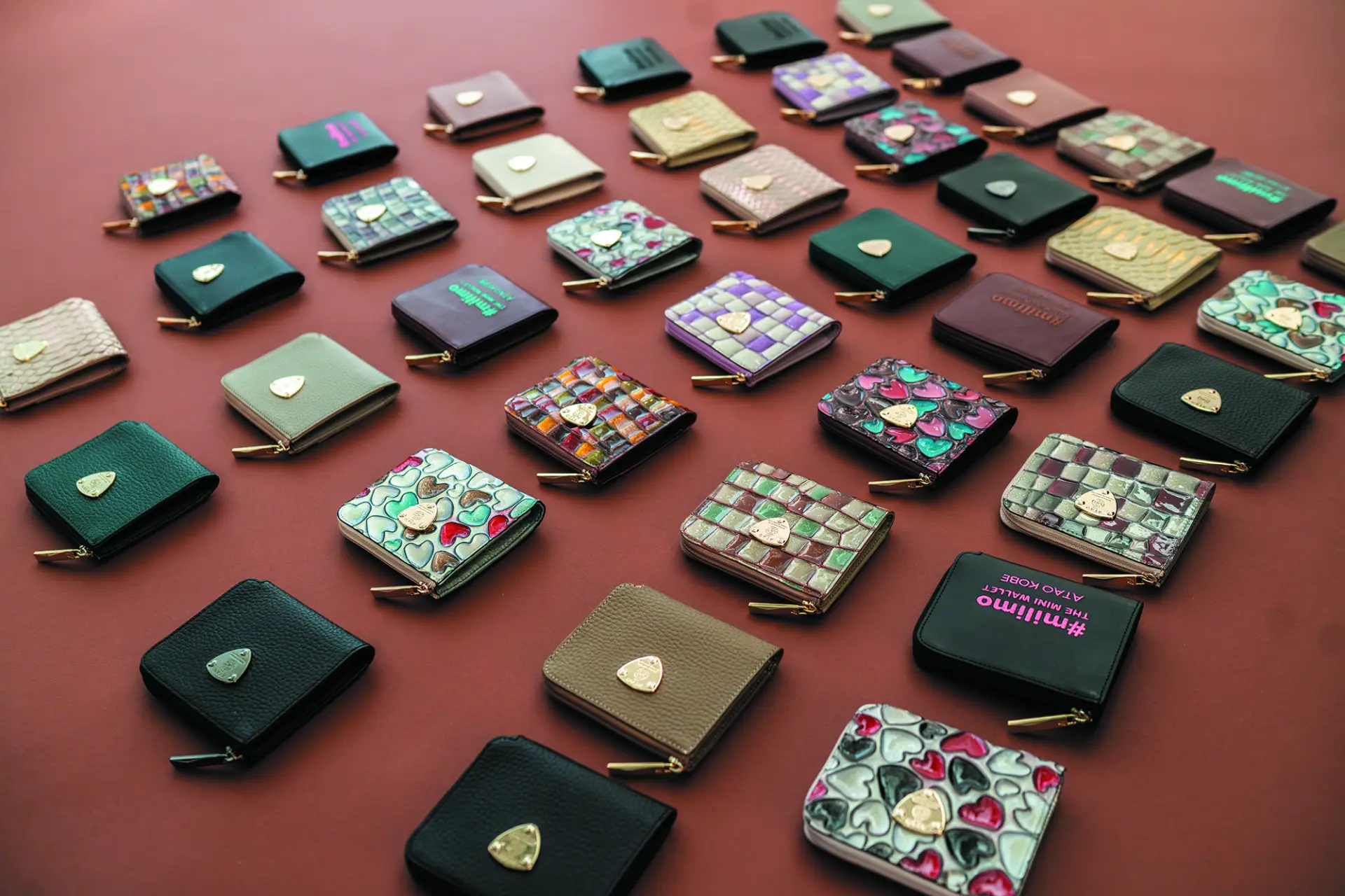 ATAO from Kobe｜A Pioneer of L-Shaped Zipper Wallets in Japan