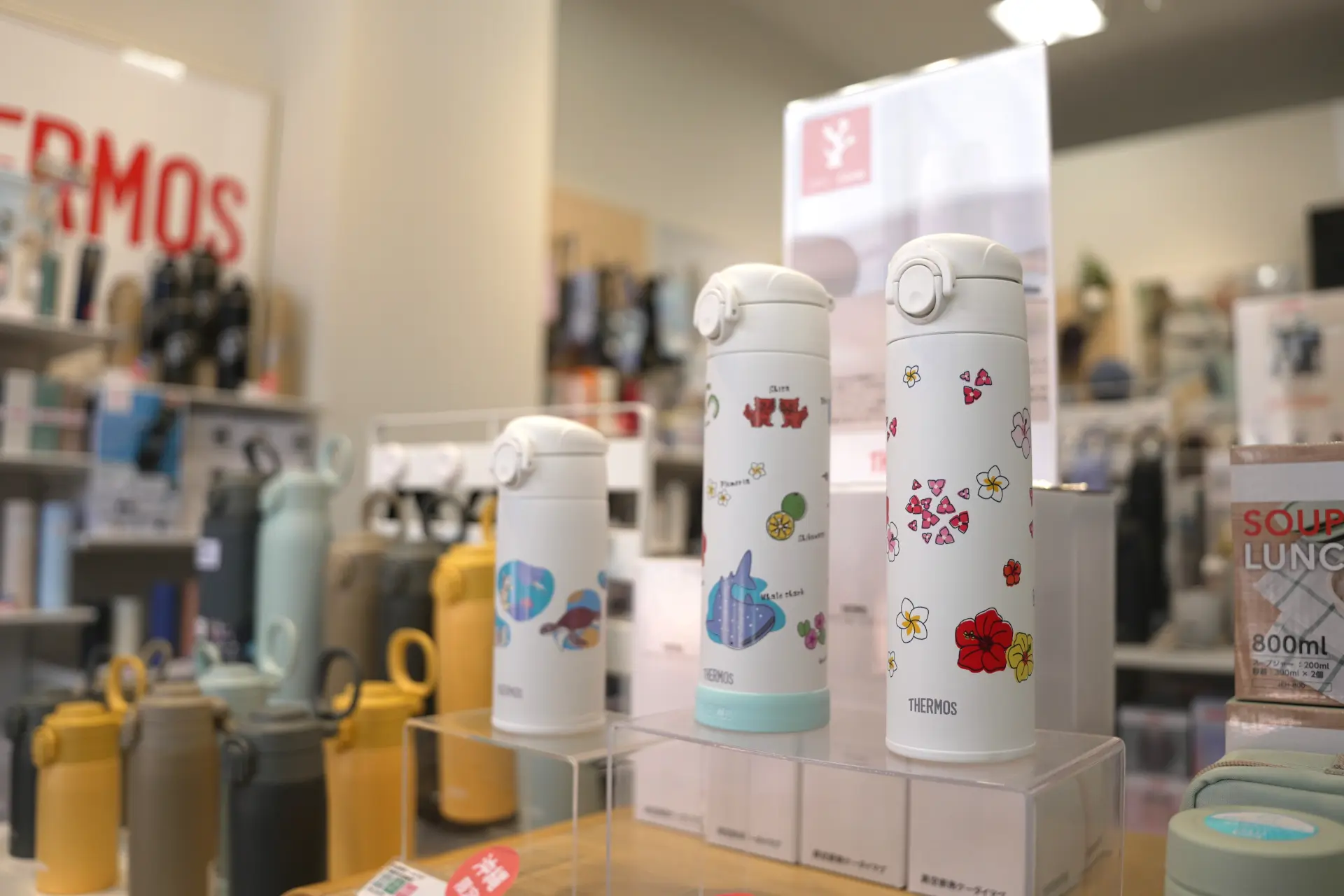 沖縄らしいデザインが目を引く限定モデル