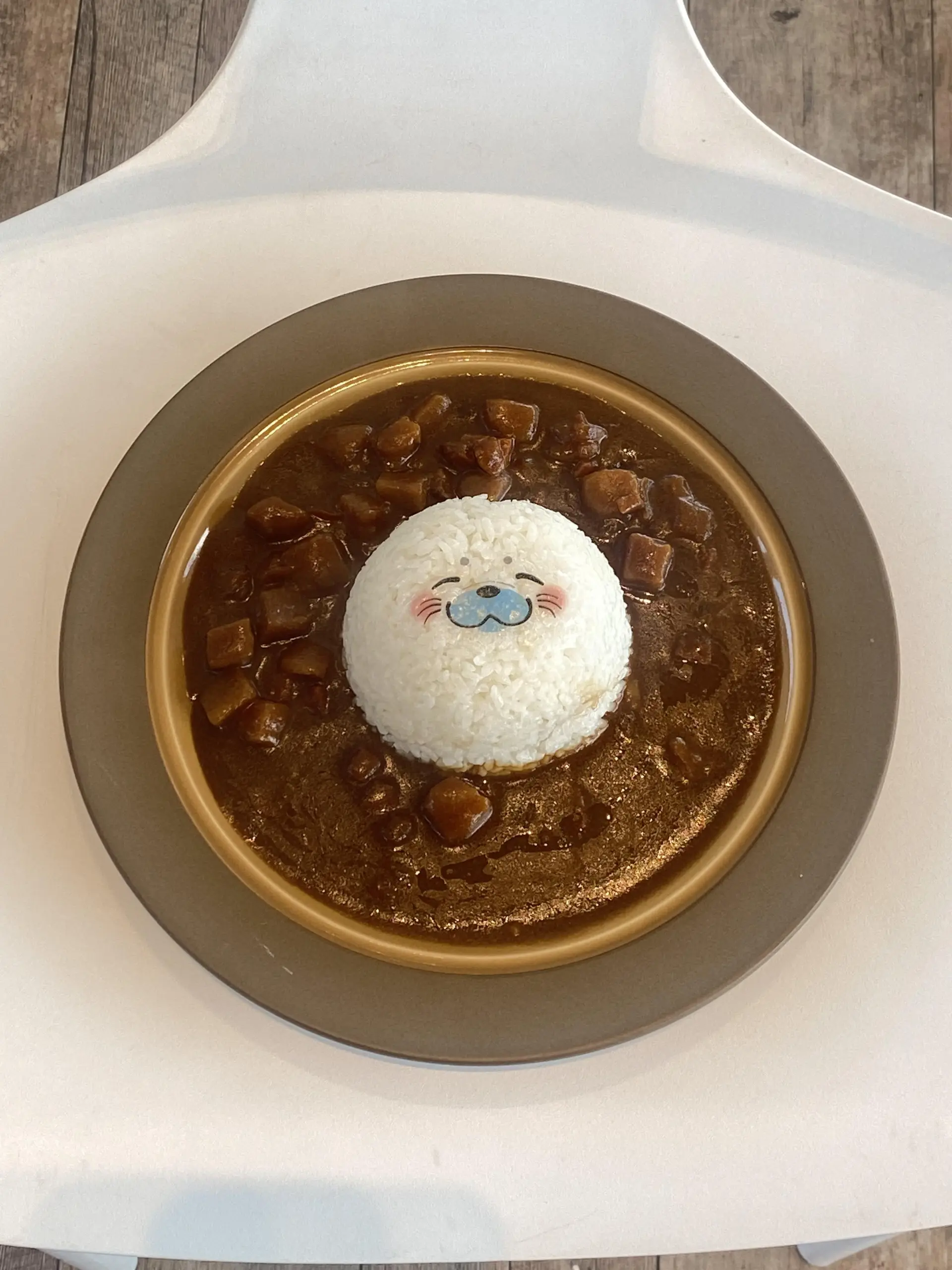 以海豹為造型的特色餐點