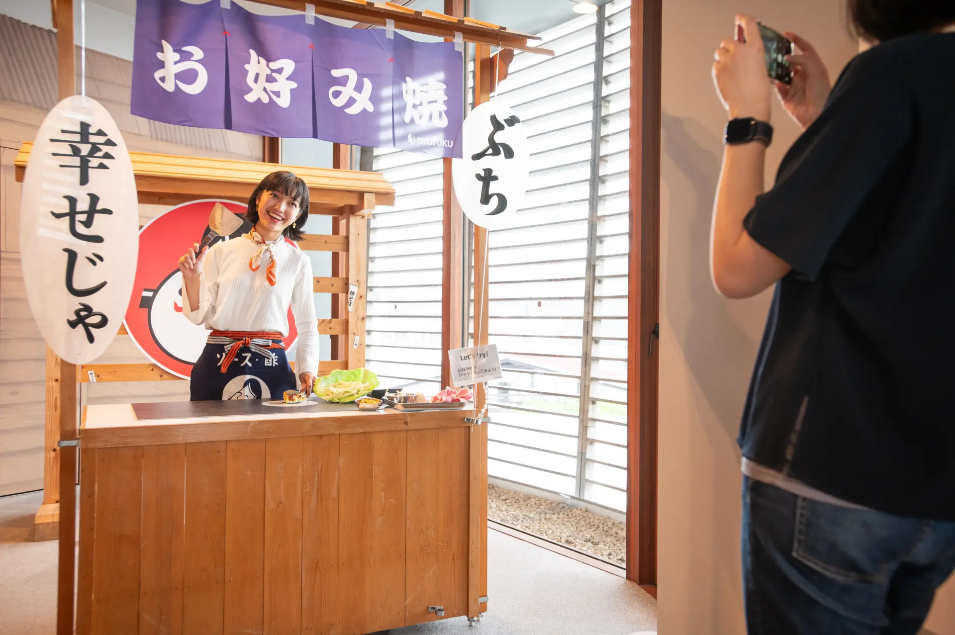 A photo booth that feels like stepping back in time