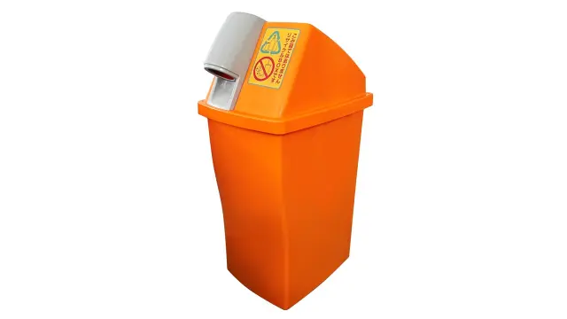 自動販賣機旁的回收容器