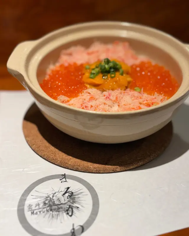 能奢华享用加工公司直送浓郁海胆的「土锅饭」
