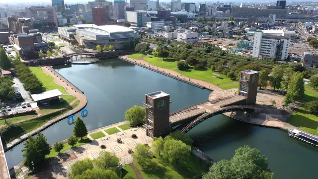 公園的象徵「天門橋」