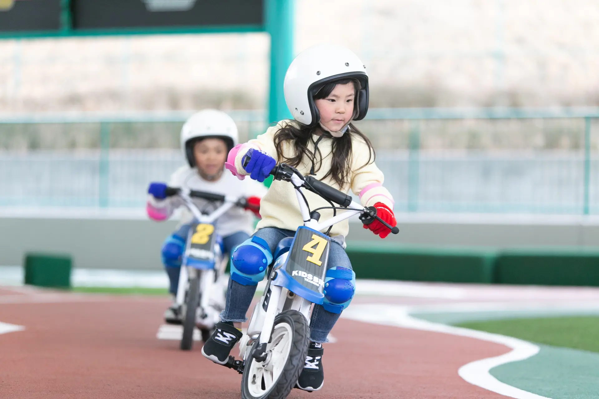 子どもたちが夢中になるキッズバイクトレーニング