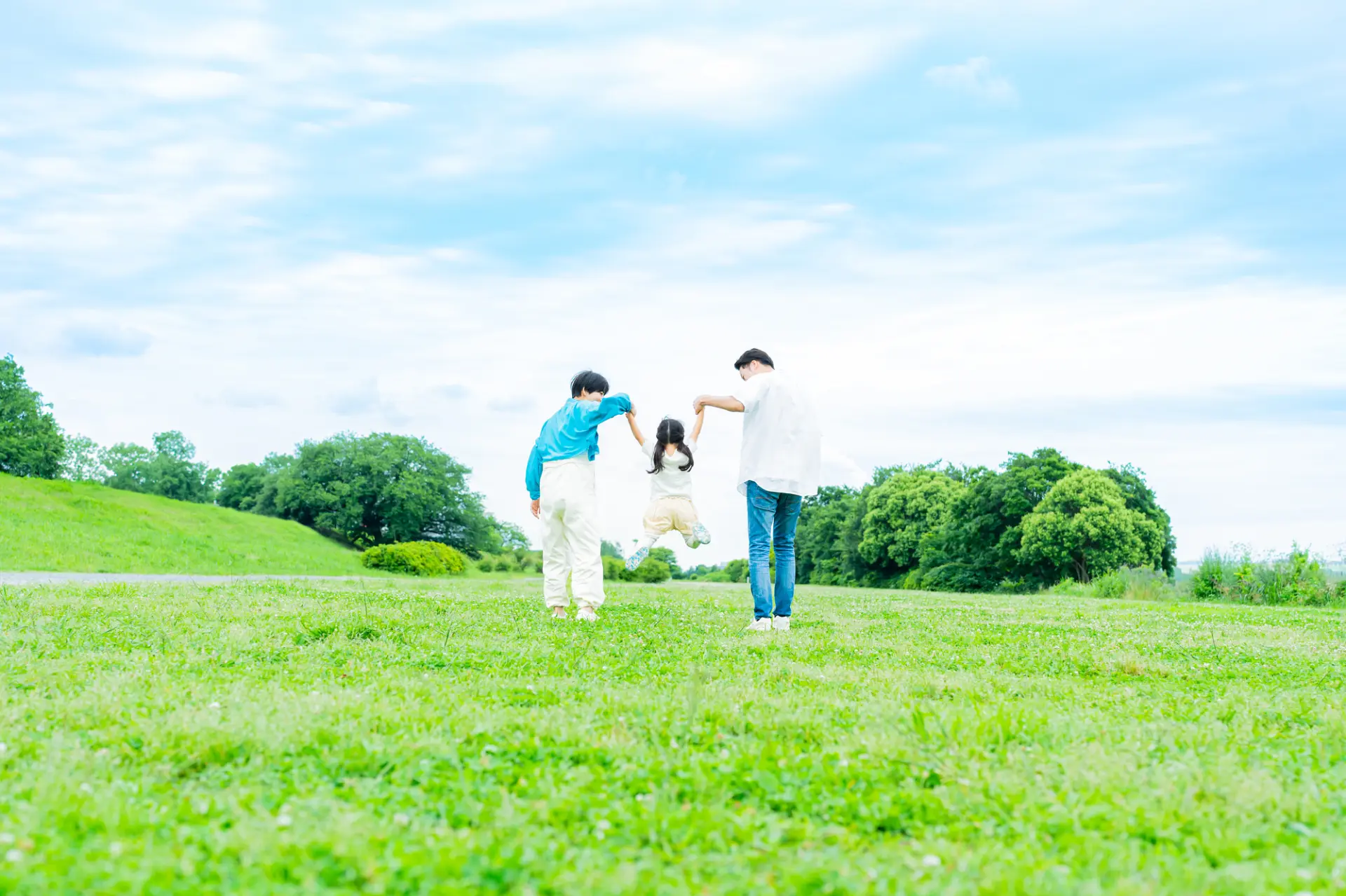 広々とした自然の中で、思いきり体を動かそう